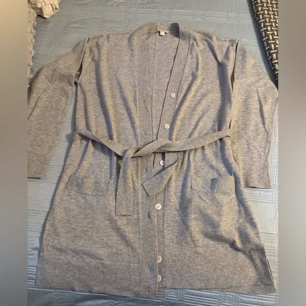 GAP Light Gray sweater wrap cardigan